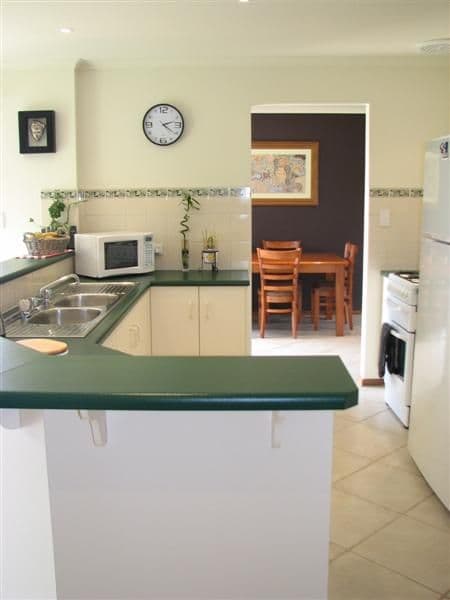 11 Kemp Street, GOOLWA BEACH SA 5214, Goolwa Beach - Thumbnail 4