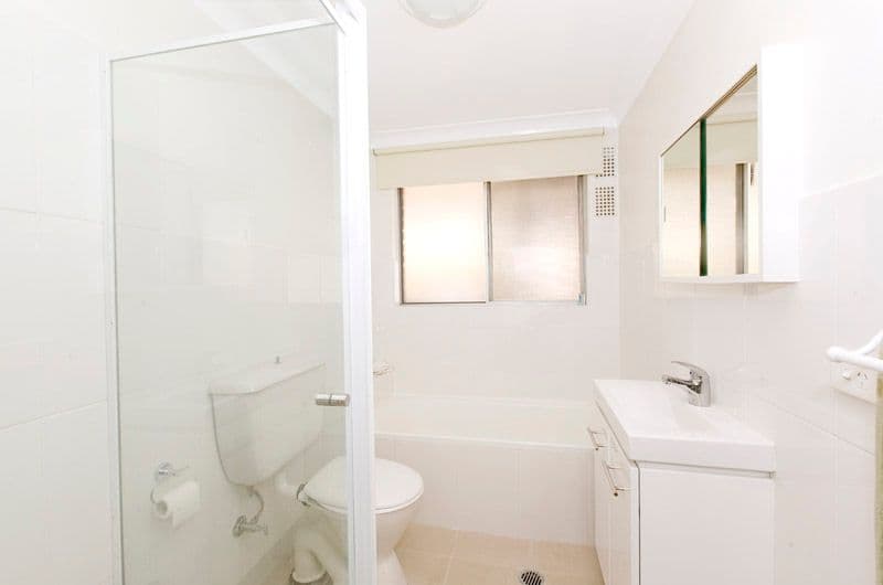 2/7 Fox Street, Dandenong, VIC, 3175, Dandenong - Thumbnail 4