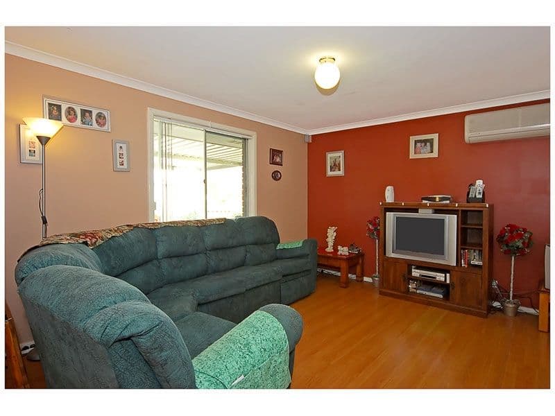 13 Hurlston Way, KOONDOOLA WA 6064, Koondoola - Thumbnail 3