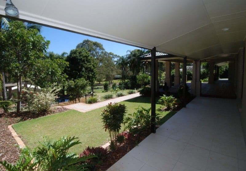 33 Ruth Terrace, OXENFORD QLD 4210, Oxenford - Thumbnail 2