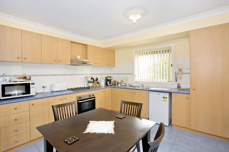 221 Carr Street, EAST GEELONG VIC 3219, East Geelong - Thumbnail 2