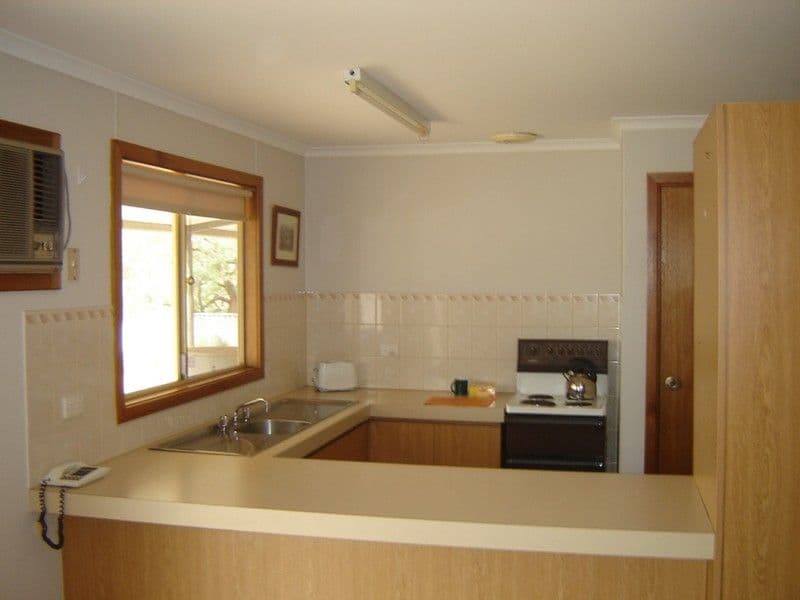 3 Butler, BADGINGARRA WA 6521, Badgingarra - Thumbnail 3
