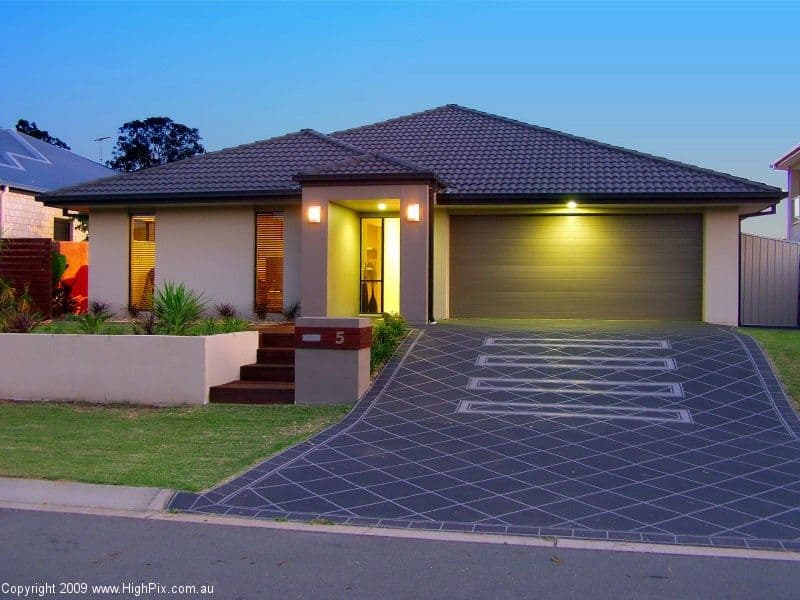 5 May Close, KURABY QLD 4112, Kuraby - Image 1