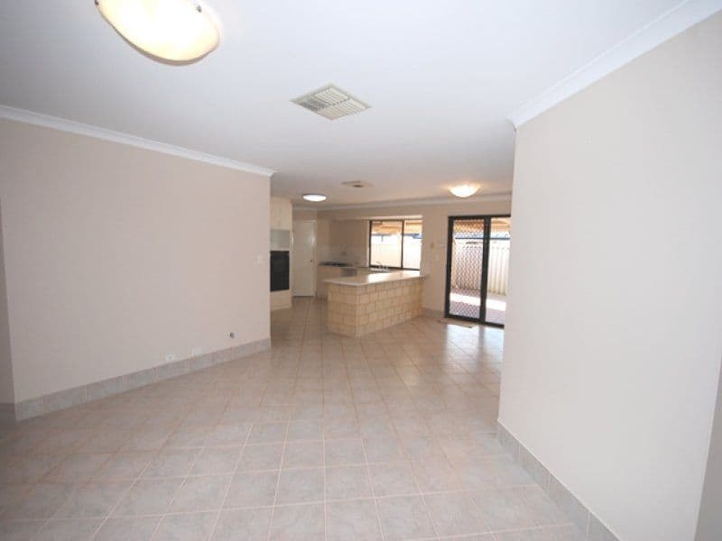 25 Berkeley Way, ORELIA WA 6167, Orelia - Thumbnail 5