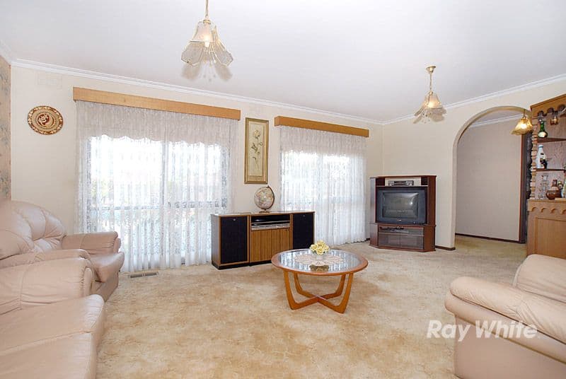 7  Beverley Place, KEYSBOROUGH VIC 3173, Keysborough - Thumbnail 4