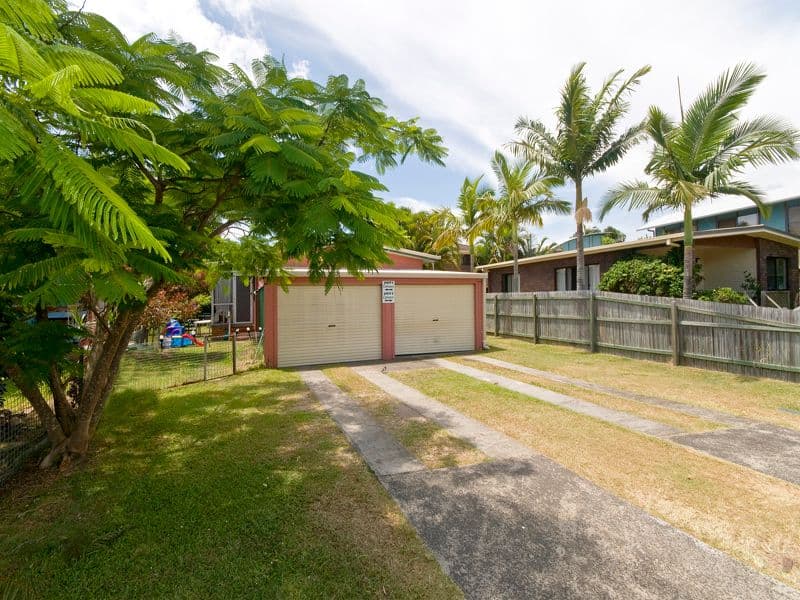 15 Leyte Avenue, PALM BEACH QLD 4221, Palm Beach - Image 1