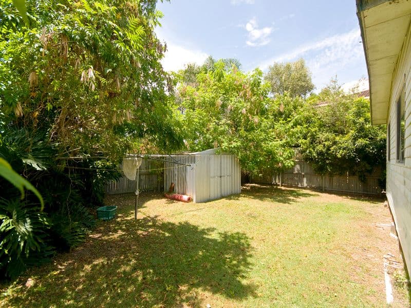 15 Leyte Avenue, PALM BEACH QLD 4221, Palm Beach - Thumbnail 8
