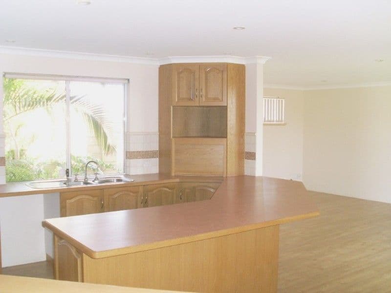 508/110 Frank Street, Labrador, QLD, 4215, Labrador - Thumbnail 3