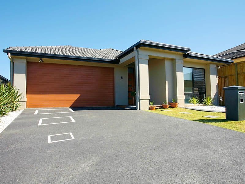 8 Eaton Close, NORTH LAKES QLD 4509, North Lakes - Thumbnail 2