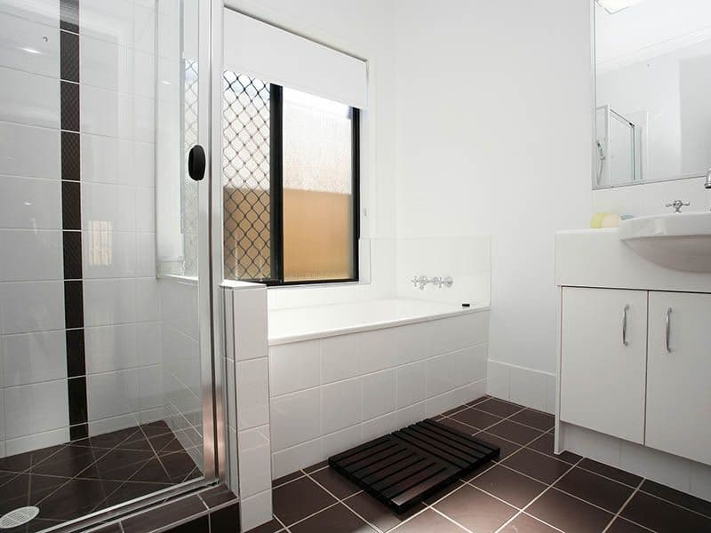 8 Eaton Close, NORTH LAKES QLD 4509, North Lakes - Thumbnail 7