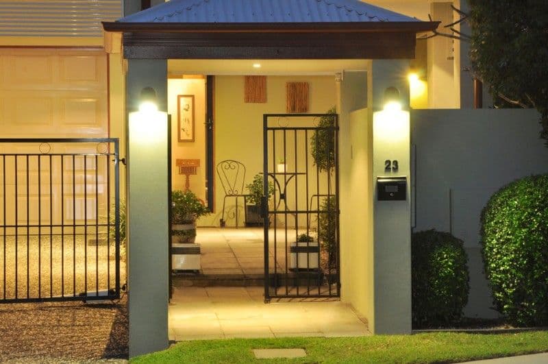 23 Burns Street, INDOOROOPILLY QLD 4068, Indooroopilly - Thumbnail 2