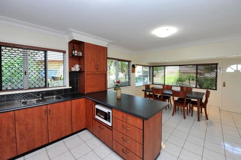 3 Hursley Road, NEWTOWN QLD 4350, Newtown - Thumbnail 6