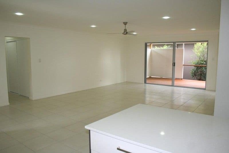 11 Allamanda Avenue, BUDERIM QLD 4556, Buderim - Thumbnail 3