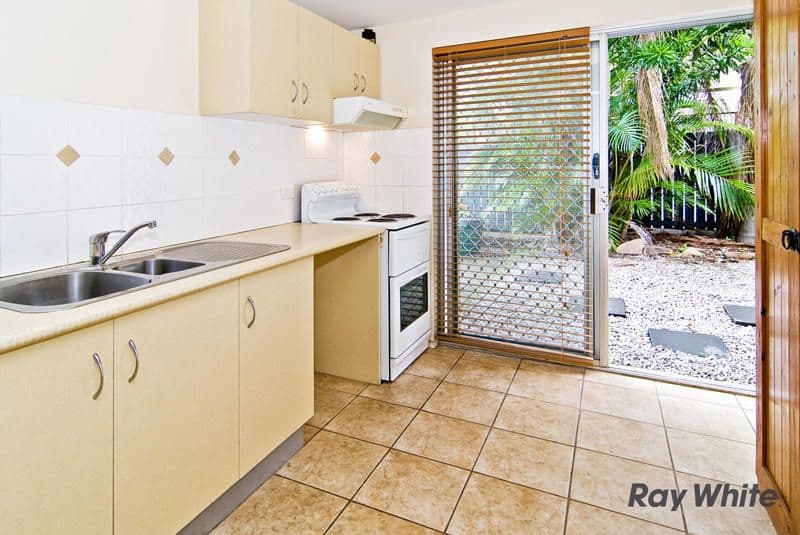  56 Mott Street, GAYTHORNE QLD 4051, Gaythorne - Thumbnail 4
