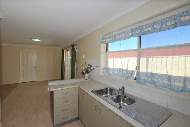 6 Ball Street, DRAYTON QLD 4350, Drayton - Thumbnail 4