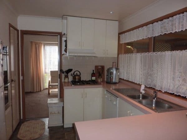 37 Thomas Street, Windsor, VIC, 3181, Windsor - Thumbnail 2
