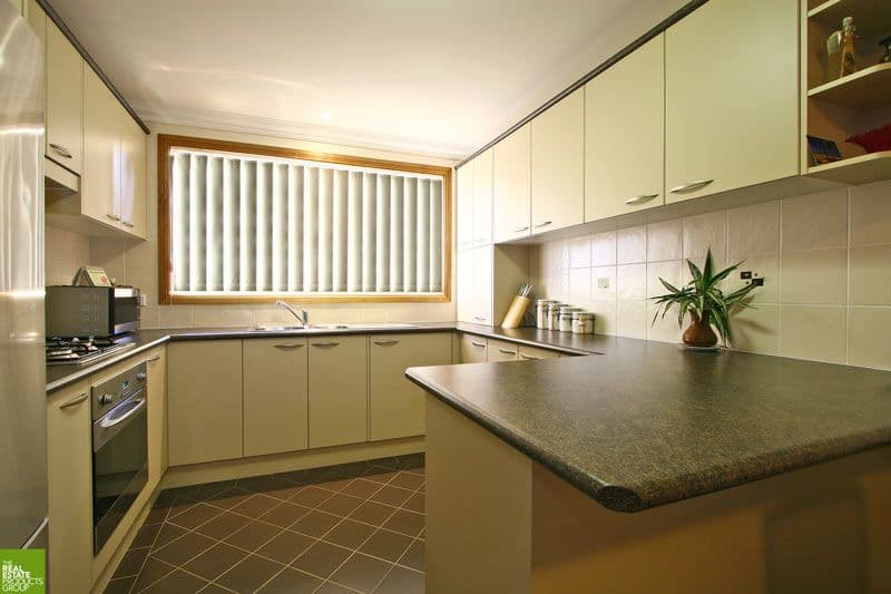 98 Pur Pur Avenue, LAKE ILLAWARRA NSW 2528, Lake Illawarra - Thumbnail 2