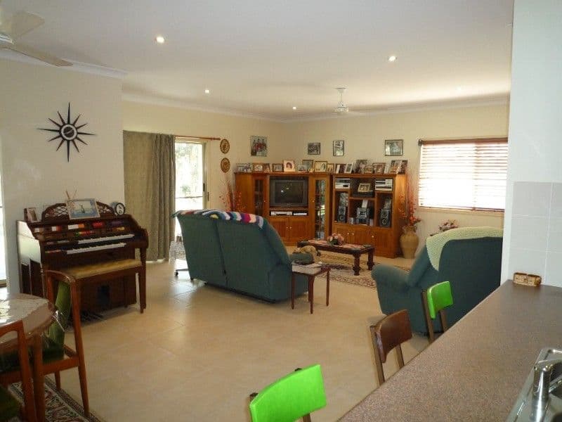 40 First Avenue, WOODGATE QLD 4660, Woodgate - Image 1