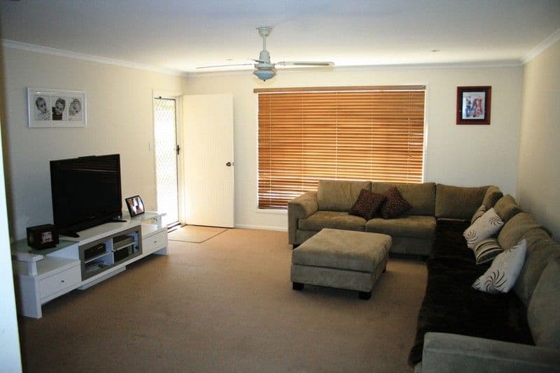 11 Lycette Street, BELMONT QLD 4153, Belmont - Thumbnail 6