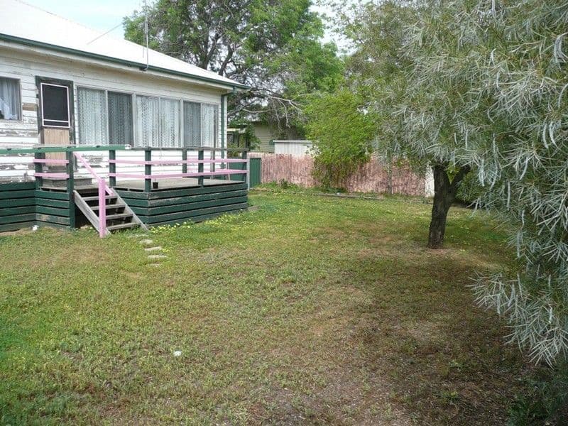37 Moama Street, ECHUCA VIC 3564, Echuca - Thumbnail 8