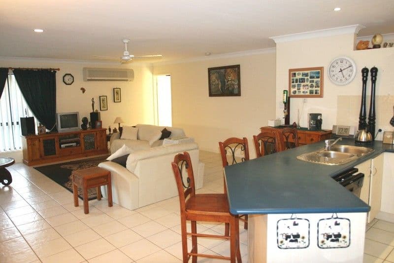 37 Coates Street, Mount Louisa, QLD, 4814, Mount Louisa - Thumbnail 2