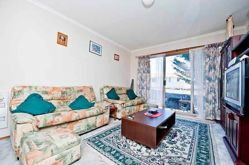 20 Chalker Crescent, BANKS ACT 2906, Banks - Thumbnail 2