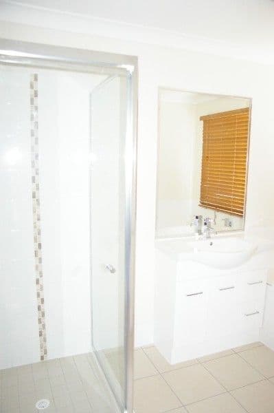 30 Government Street, DECEPTION BAY QLD 4508, Deception Bay - Thumbnail 6