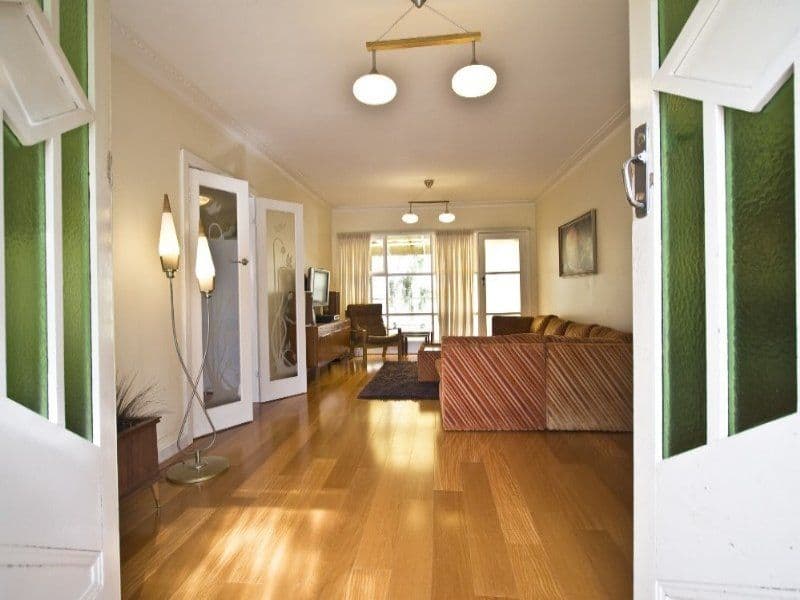 1 Beatrix Street, GREENSBOROUGH VIC 3088, Greensborough - Thumbnail 3
