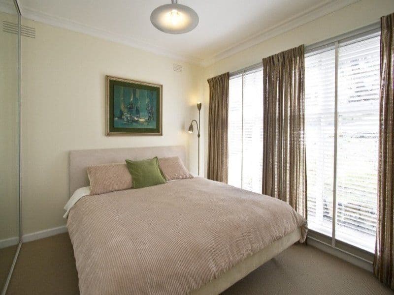 1 Beatrix Street, GREENSBOROUGH VIC 3088, Greensborough - Thumbnail 4