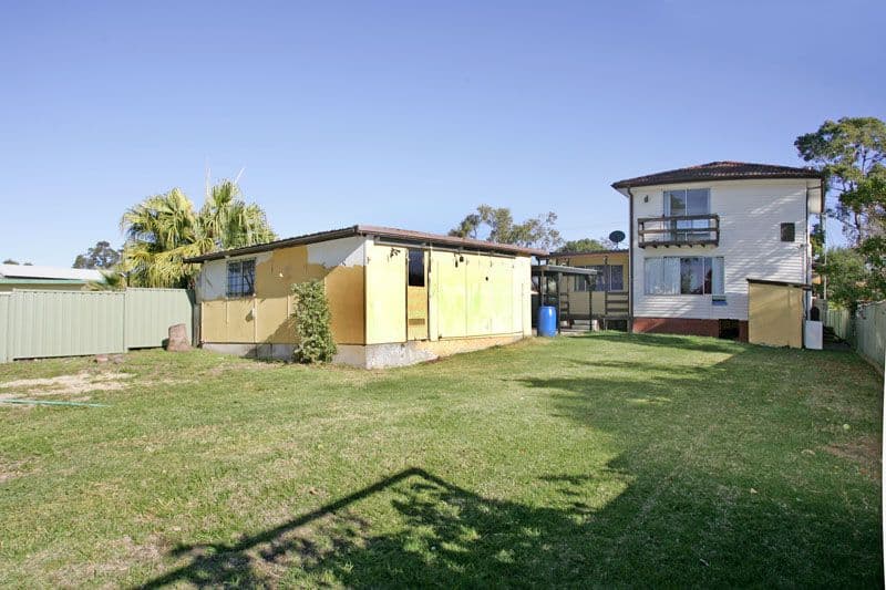 17 Avonlea Avenue, GOROKAN NSW 2263, Gorokan - Thumbnail 3