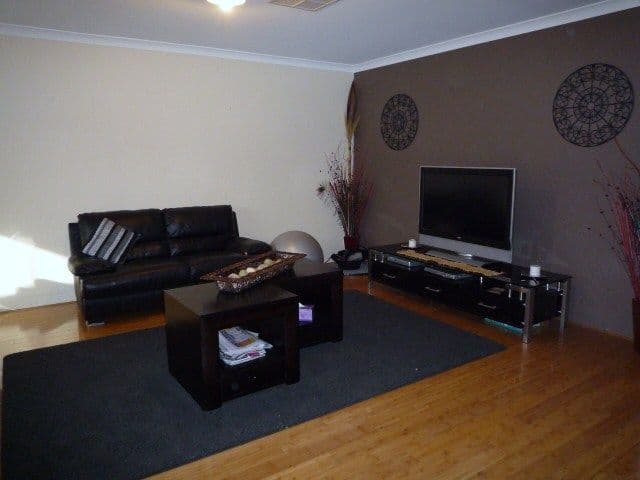 202-204 Wallarah Road, Gorokan, NSW, 2263, Gorokan - Thumbnail 2