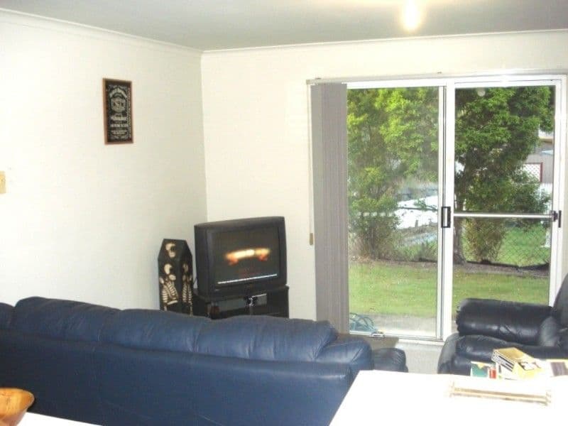 9 Theatre Street, OXENFORD QLD 4210, Oxenford - Thumbnail 4