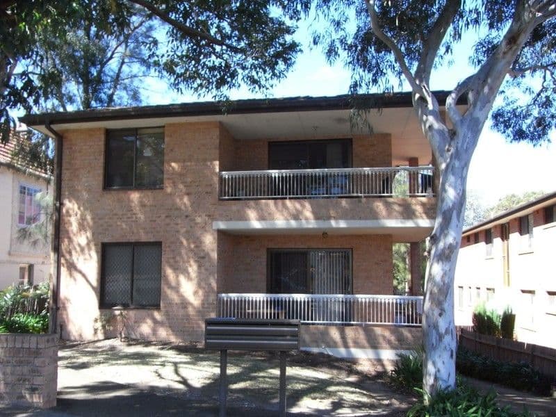 4  Hillcrest Avenue, HURSTVILLE NSW 2220, Hurstville - Image 1