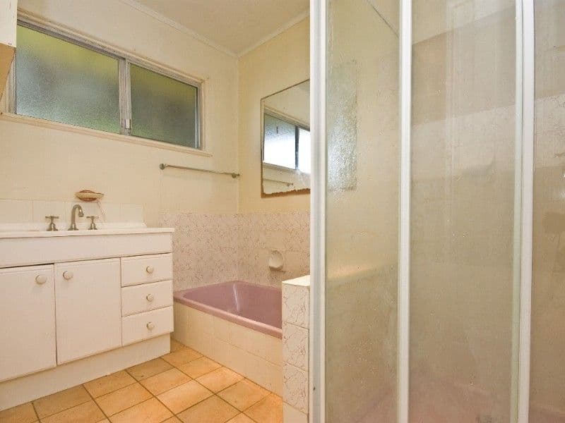 45 Maguire Road, WATTLE CAMP, QLD, 4615, Wattle Camp - Thumbnail 4