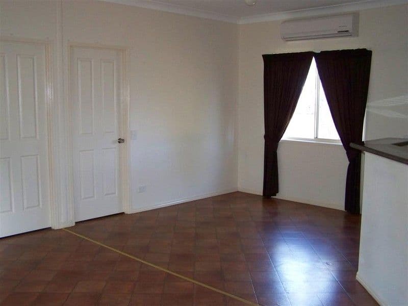 237 Arthur Street, WESTWOOD QLD 4702, Westwood - Thumbnail 8