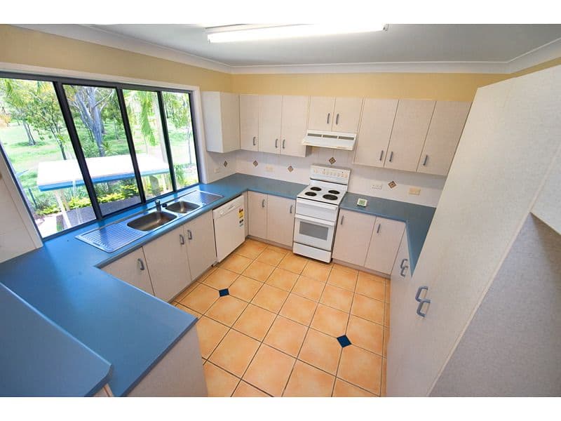 49 Wigginton Street, FRENCHVILLE QLD 4701, Frenchville - Thumbnail 2