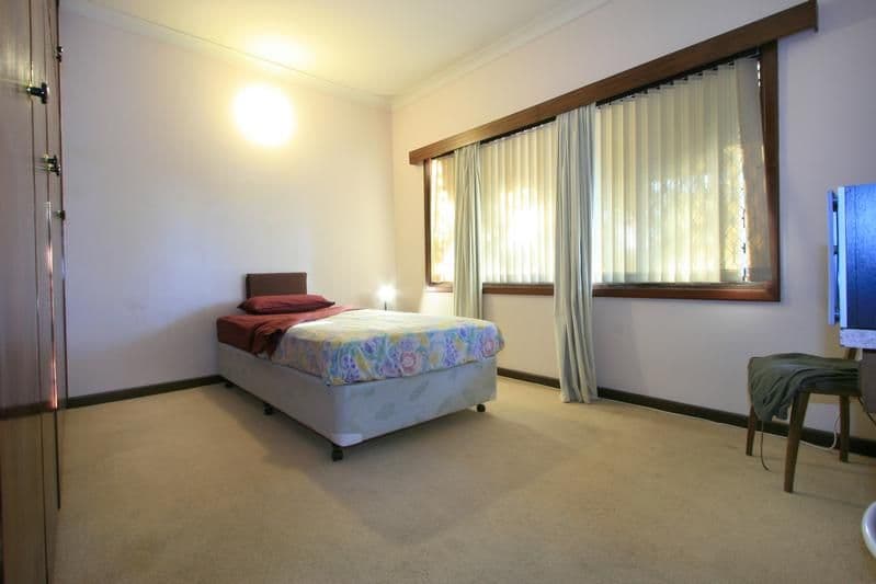 1 Kathleen Close, MAIDA VALE WA 6057, Maida Vale - Thumbnail 8