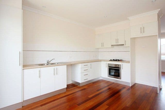 117 Rathcown Road, RESERVOIR VIC 3073, Reservoir - Thumbnail 4