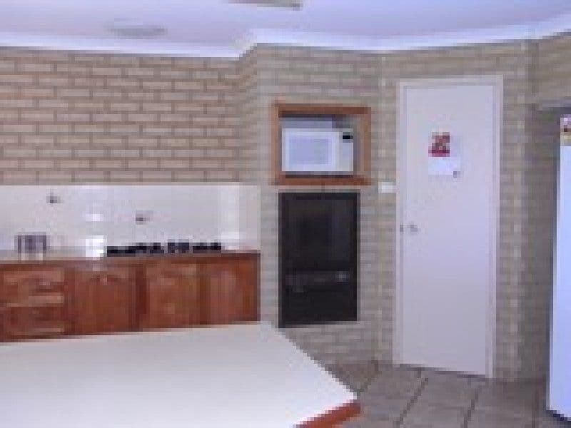 10 Marianthus Close, STRATHALBYN WA 6530, Strathalbyn - Thumbnail 8