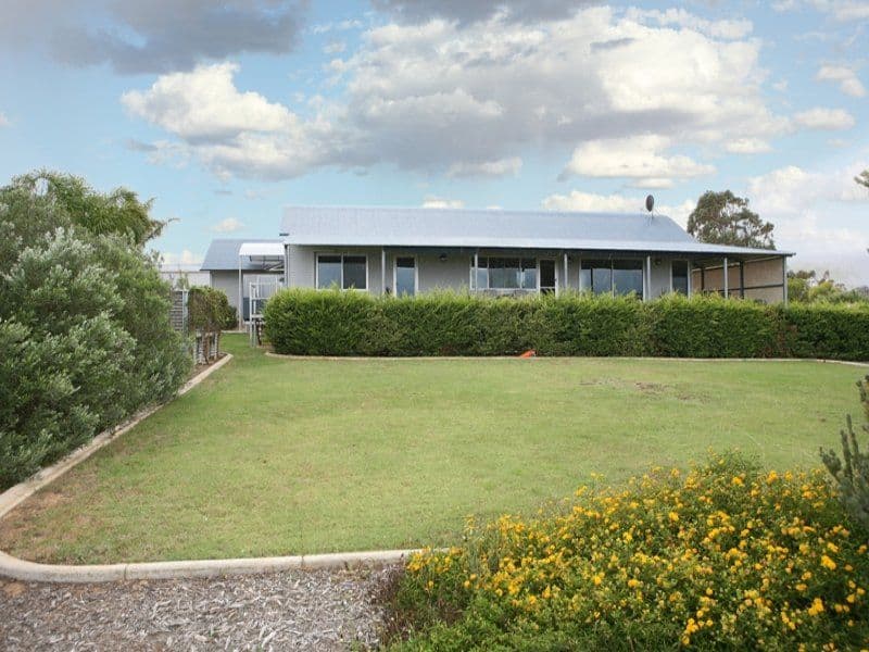 18 Glassford Vista, DRUMMOND COVE WA 6532, Drummond Cove - Image 1