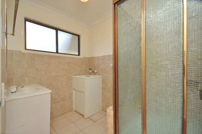 96 Norton Street, UPPER MOUNT GRAVATT QLD 4122, Upper Mount Gravatt - Thumbnail 4