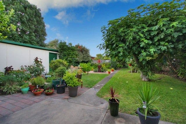 11 Marchant Avenue, Reservoir VIC 3073, Reservoir - Thumbnail 5