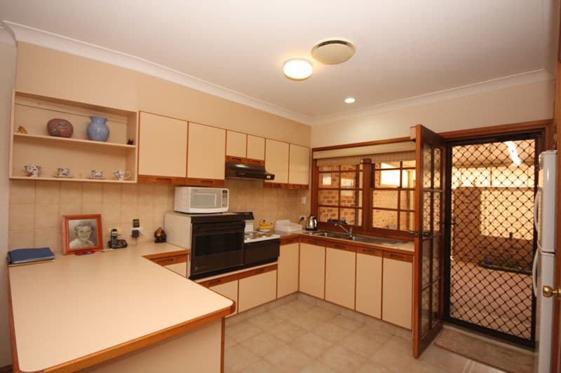 60 Carramar Drive, TWEED HEADS WEST NSW 2485, Tweed Heads West - Thumbnail 4