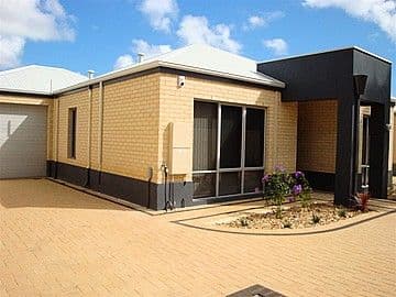 2/96 Lewington Street, ROCKINGHAM WA 6168, Rockingham - Image 1
