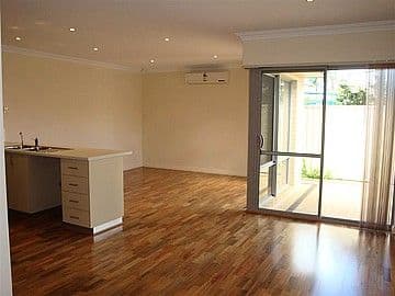 2/96 Lewington Street, ROCKINGHAM WA 6168, Rockingham - Thumbnail 3