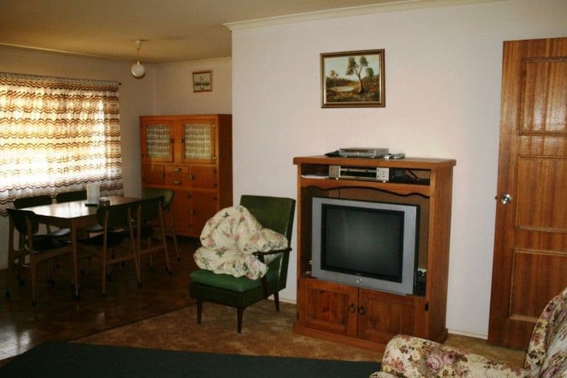 14 Davies Street, YARRAMAN QLD 4614, Yarraman - Thumbnail 7