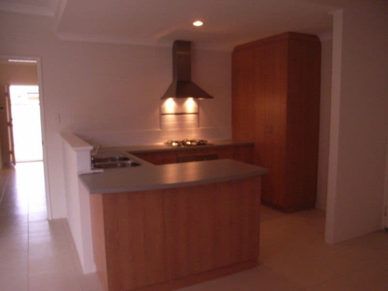 9C Charles East Street, MIDLAND WA 6056, Midland - Thumbnail 3