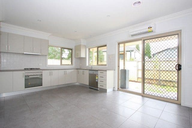 15 Kathryn Street, FAWKNER VIC 3060, Fawkner - Thumbnail 5