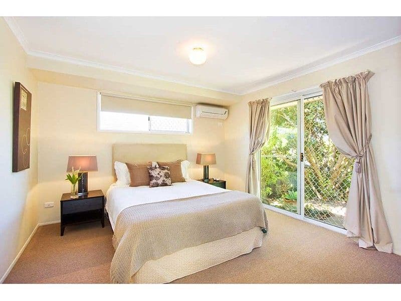 42 Marble Drive, CARRARA QLD 4211, Carrara - Thumbnail 6