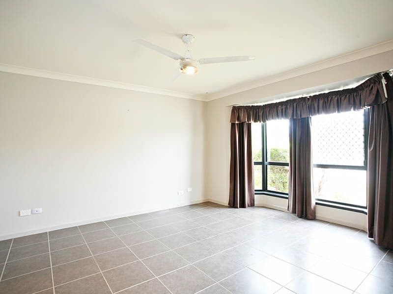 4 Lamb Street, NORTH LAKES QLD 4509, North Lakes - Thumbnail 6